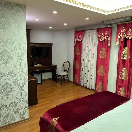 Hotel Napolyon 5*